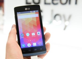 Lg brevetta lo smartphone allungabile