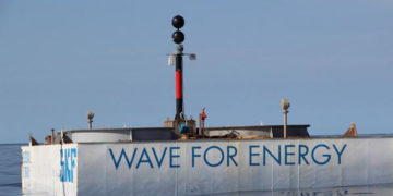 Energia elettrica dal sole e dalle onde – l’impianto del futuro