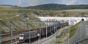 Tunnel della Manica: il trasporto sotto il fondo del mare