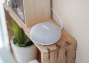Google lancia Nest Hub, un’evoluzione dell’assistente vocale