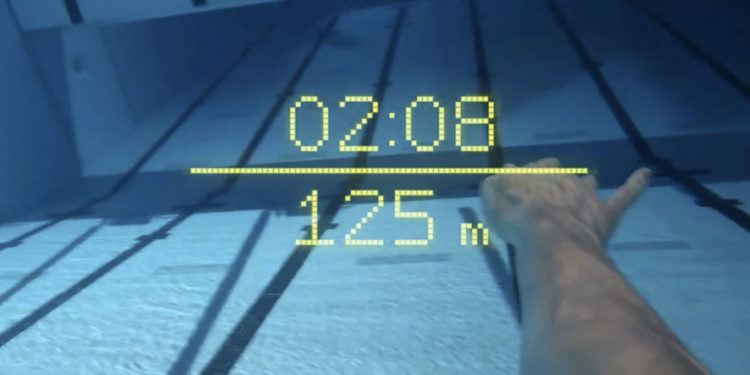 In piscina con la realtà aumentate, arrivano gli occhialini AR
