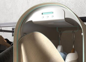 Pura-Case: il porta abiti ad ozono che elimina i virus dai tessuti