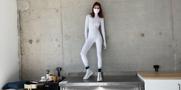 tuta antivirus mascherina