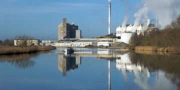 Il poliuretano e il ferro magnetico combattono l’inquinamento organico