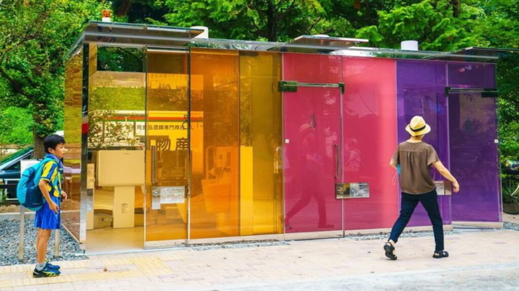 tokyo bagni pubblici trasparenti