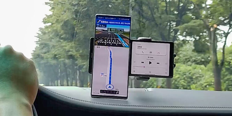LG Wing