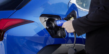 auto elettriche batteria litio solido