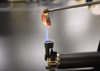 High-temperature resistant cellulose bioplastic