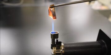 High-temperature resistant cellulose bioplastic