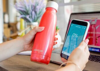 Il chip per ricaricare lo smartphone con l’acqua calda