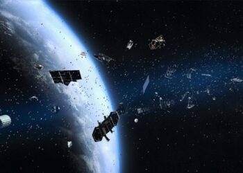 “Stop ai detriti spaziali”: dal Giappone decollano i satelliti in legno