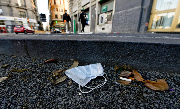 riciclare mascherine strade