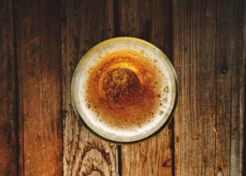 Una nuova birra finlandese è stata prodotta da escrementi d’oca