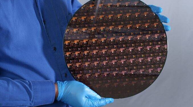 ibm chip nanometri