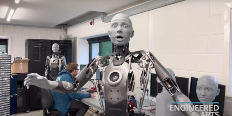 “Ameca” il Robot Umanoide spaventosamente reale! Fortunatamente non cammina ancora.